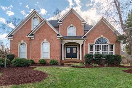 15804 Woodcote Dr Huntersville, NC 28078