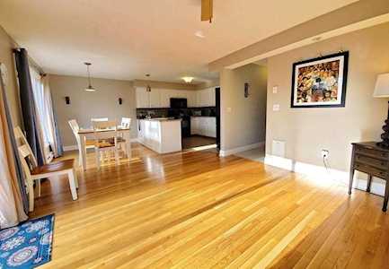 89 E Hartford Ave #2C Uxbridge, MA 01569