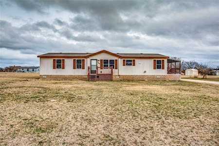 8519 Longhorn Drive Justin, TX 76247