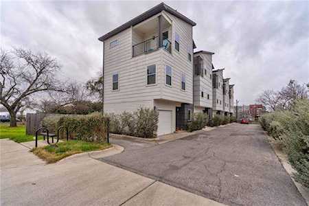2305 Coronado St #A Austin, TX 78702