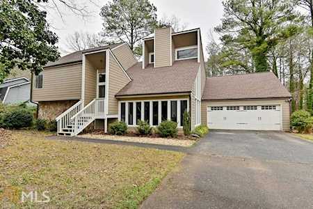 4977 Mcpherson Dr Roswell, GA 30075