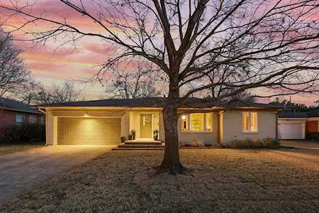 7418 Fenton Drive Dallas, TX 75231