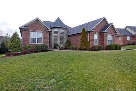 3627 Woodland Lakes Dr Floyds Knobs, IN 47119
