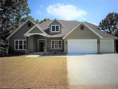 27 Mckenzie Dr Bella Vista, AR 72715