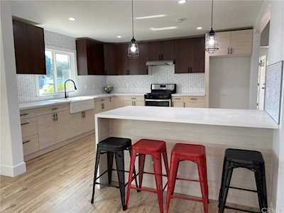 3008 Shadypark Drive Long Beach, CA 90808