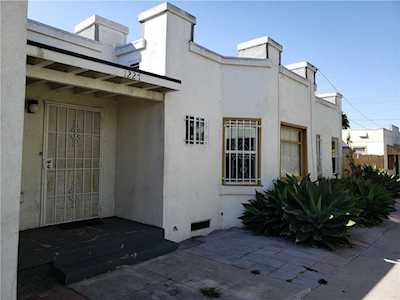 1227 E 7th Street Long Beach, CA 90813