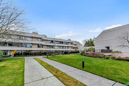 15313 19 Avenue #203 Surrey, BC V4A 1X6