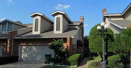 5847 WATER RIDGE Drive Arlington, TX 76016