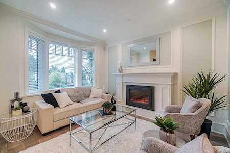 1225 Park Drive Vancouver, BC V6P 2K1