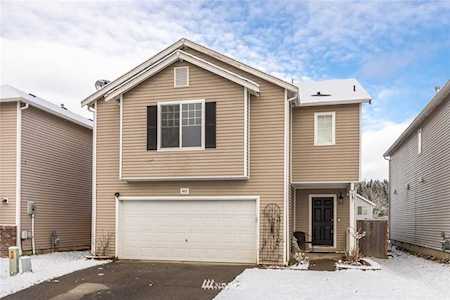 9613 181st St Ct E Puyallup, WA 98375