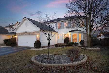 2435 Warm Springs Ln Naperville, IL 60564