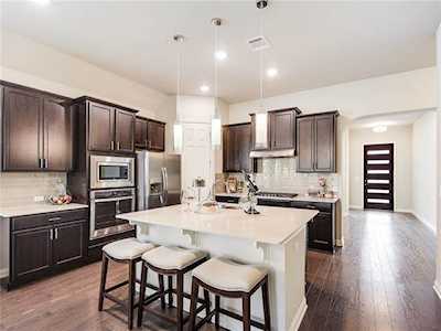 228 Sumalt Gap Way Lakeway, TX 78738