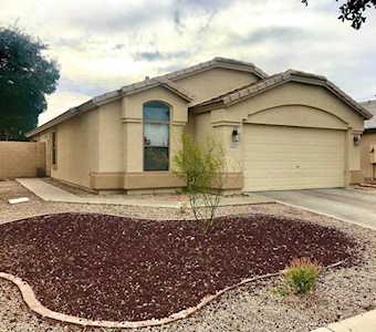 15873 W Moreland Street Goodyear, AZ 85338