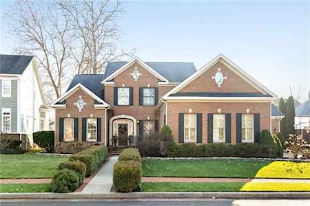 4243 Heyward Lane Indianapolis, IN 46250