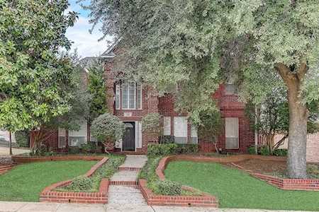 2716 White Oak Drive Grapevine, TX 76051