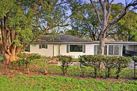 1177 Lake Lucerne Cir Winter Springs, FL 32708