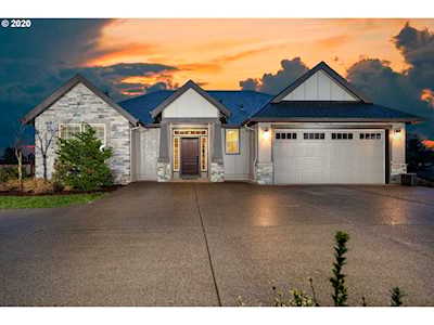 3076 Coeur D Alene Dr West Linn, OR 97068