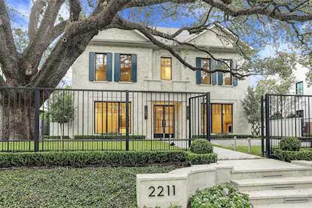 2211 Inwood Dr Houston, TX 77019