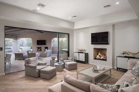 9290 E Thompson Peak Parkway #418 Scottsdale, AZ 85255
