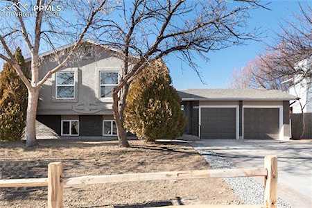 6810 Blue River Way Colorado Springs, CO 80911