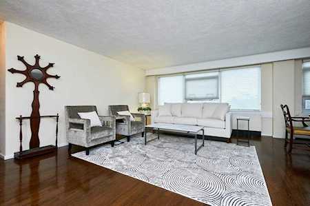 10 Hammond Pond Parkway #601 Newton, MA 02467