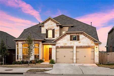 504 Peregrine Way Leander, TX 78641