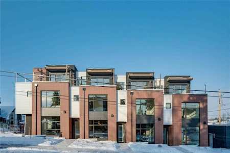 1846 38 Avenue SW Calgary, AB T2T 4V1