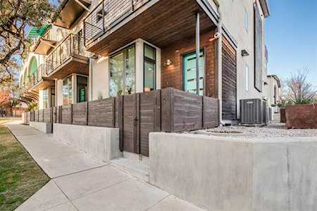 2118 Brackenridge St #1 Austin, TX 78704