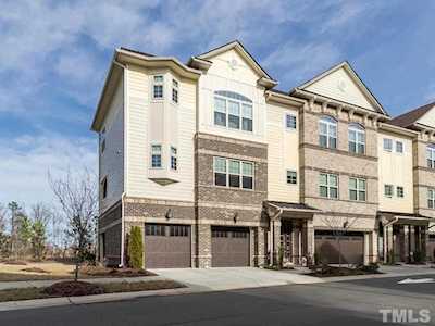324 View Drive Morrisville, NC 27560