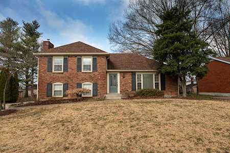 6810 Wunderly Ct Louisville, KY 40291