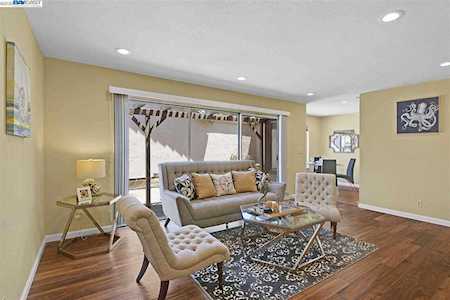 1581 Calle Santa Anna Pleasanton, CA 94566