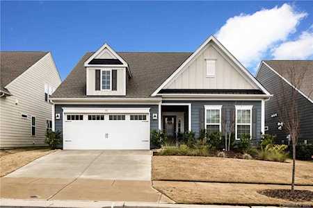 351 Kentmere Ln Lake Wylie, SC 29710