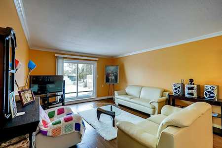33850 Fern Street #106 Abbotsford, BC V2S 6C3