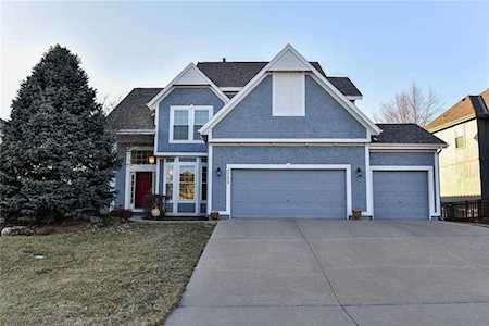 5732 Brockway St Shawnee, KS 66226