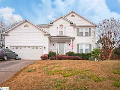 106 Marsh Creek Dr Mauldin, SC 29662