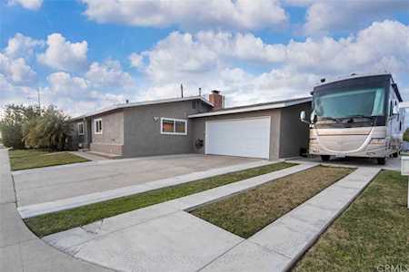 8691 Salem Circle Huntington Beach, CA 92647