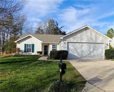 4223 Ladys Slipper Ln Charlotte, NC 28105