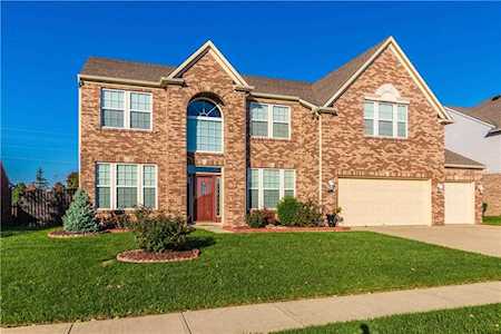 9246 N Bayland Drive Mccordsville, IN 46055