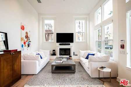 5700 Seawalk Drive #5 Playa Vista, CA 90094