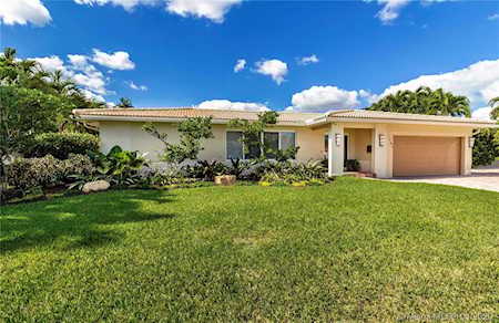 781 NW 75th Ter Plantation, FL 33317