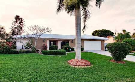 5475 Beaujolais Ln Fort Myers, FL 33919