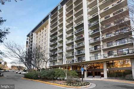 3800 Powell Ln #525 Falls Church, VA 22041