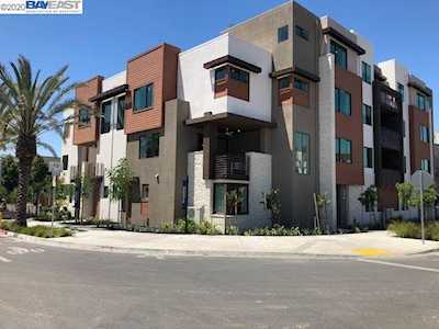 5872 Cadence Avenue Dublin, CA 95468