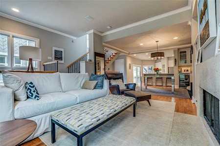 2843 Thomas Avenue Dallas, TX 75204
