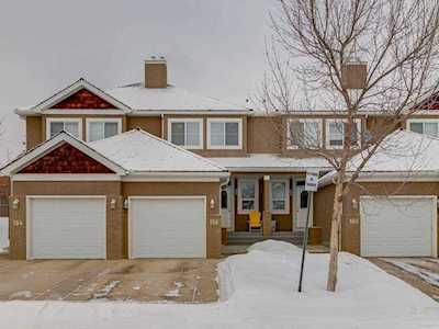 156 Royal Manor NW Calgary, AB T3G 5T6