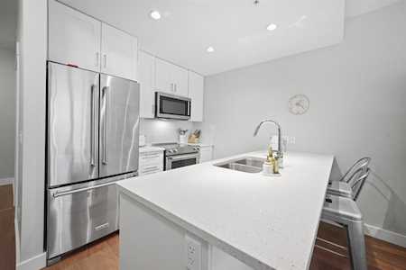 1166 54A Street #209 Delta, BC V4M 4B5