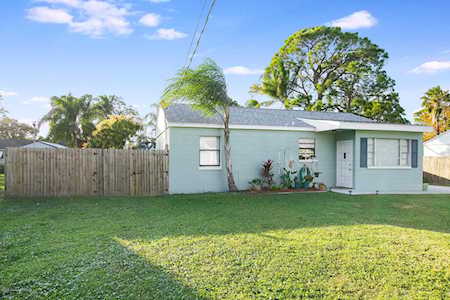 1377 Earl Drive Merritt Island, FL 32952