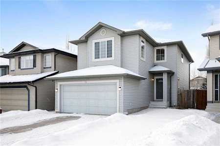11 Tuscany Meadows Heath NW Calgary, AB T3L 2T8