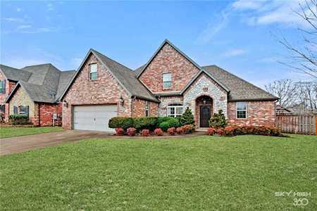 1113 St. Ives Rd Bentonville, AR 72712