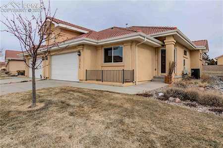13772 Paradise Villas Grove Colorado Springs, CO 80921